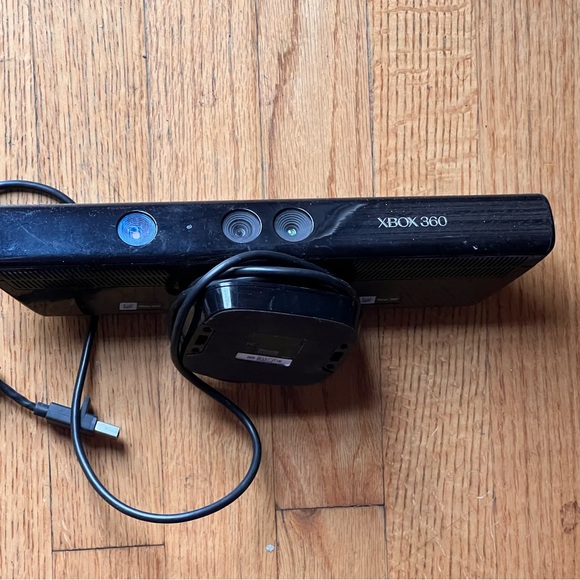 XBox 360 S Kinect - Picture 5 of 10